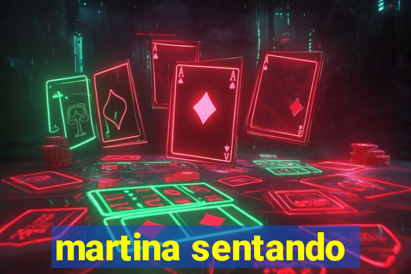 martina sentando
